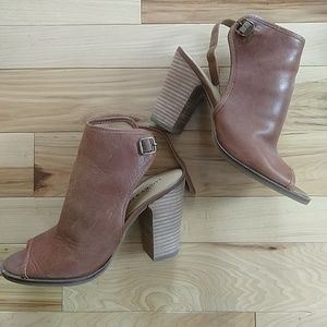 Lucky Brand Lisza Peep Toe